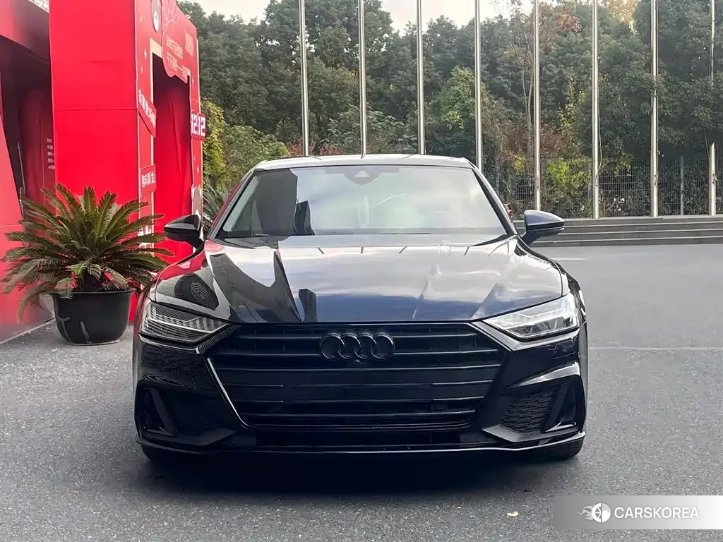 Audi A7 2024 Черный из Китая, фото 2