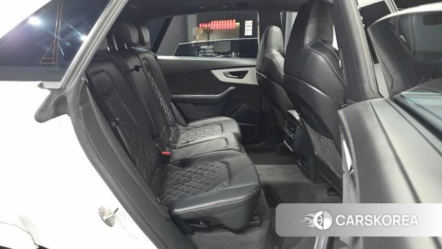 Audi Q8 (4M) 2021 Белый из Кореи, фото 2