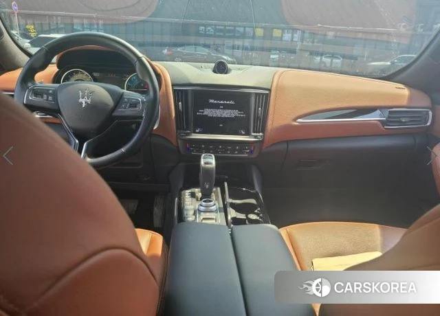 Maserati Levante 2022 Черный из Кореи, фото 2