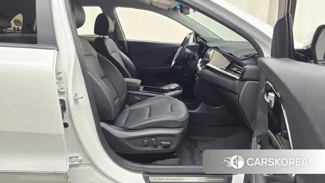 Kia Niro EV 2022 Белый из Кореи, фото 2