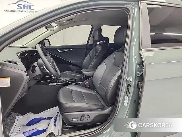 Kia Di Ol Nu Niro 2022 Темно-зеленый из Кореи, фото 2