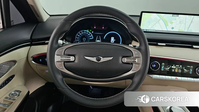 Genesis GV70 2023 Черный из Кореи, фото 2