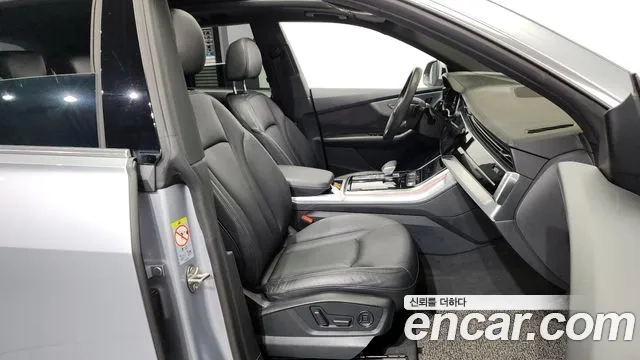 Audi Q8 (4M) 2021 Серебряный из Кореи, фото 2