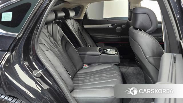 Genesis G80 (RG3) 2025 Черный из Кореи, фото 2