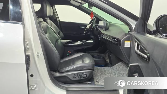 Kia EV6 2023 Белый из Кореи, фото 2