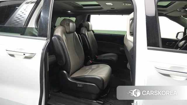 Kia The New Carnival 4th Generation 2024 Белый из Кореи, фото 2