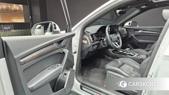 Audi Q5 (FY) 2023 Белый из Кореи, фото 2