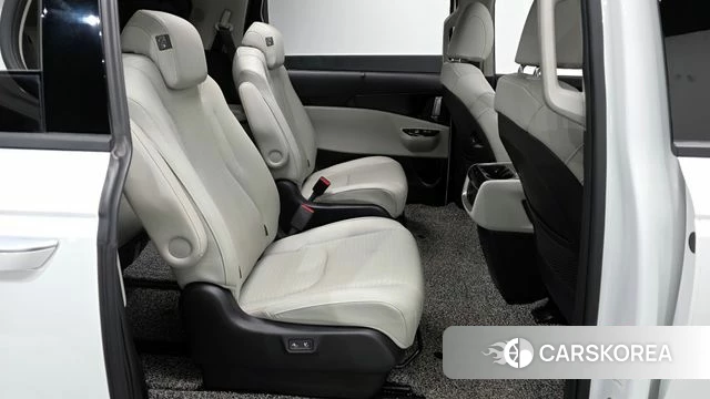 Kia Carnival 4th generation 2021 Белый из Кореи, фото 2