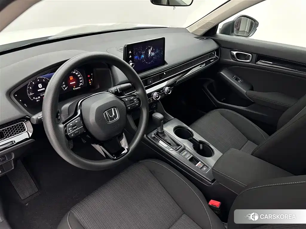 Honda Civic 2023 Белый из Китая, фото 2