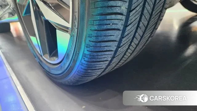 Hyundai Avante Hybrid (CN7) 2020 Серый из Кореи, фото 2