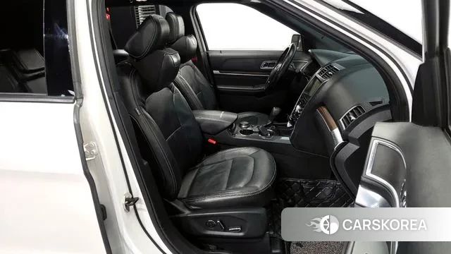 Ford Explorer 2018 Белый из Кореи, фото 2