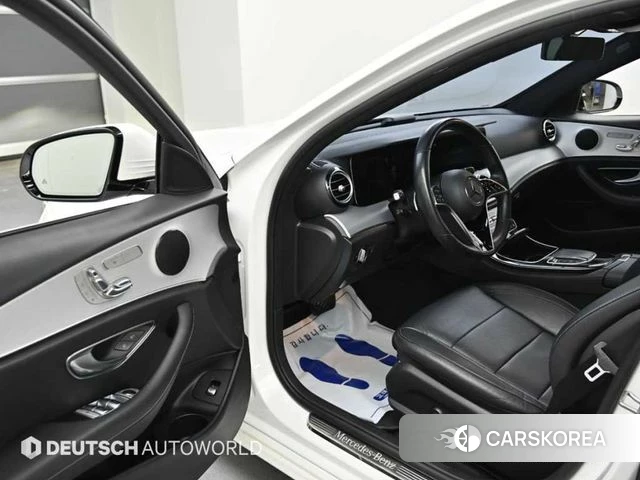 Mercedes-Benz E-Class W213 2020 Белый из Кореи, фото 2
