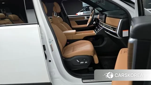 Hyundai Santa Fe (MX5) 2024 Белый из Кореи, фото 2