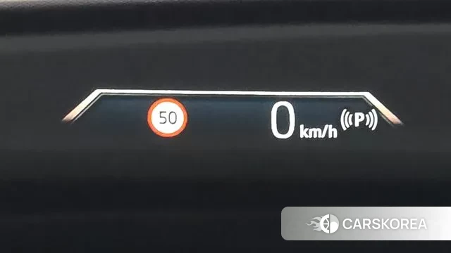 BMW 2 Series Active Tourer (U06) 2025 Белый из Кореи, фото 2