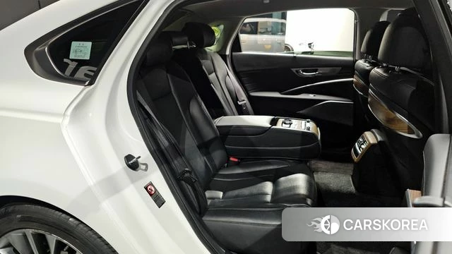 Kia The New K9 2nd generation 2022 Белый из Кореи, фото 2