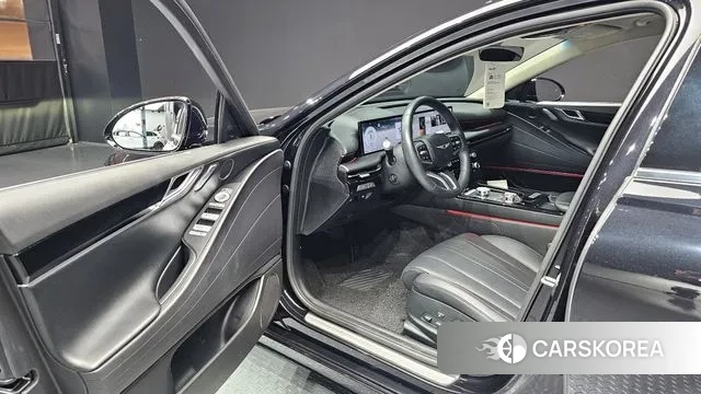 Genesis G80 (RG3) 2024 Черный из Кореи, фото 2