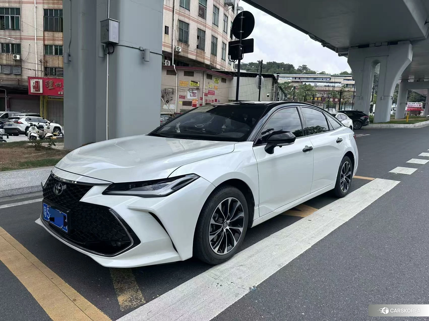 Toyota Asian dragon 2023 Белый из Китая, фото 2