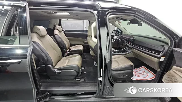 Kia The New Carnival 4th Generation 2024 Черный из Кореи, фото 2