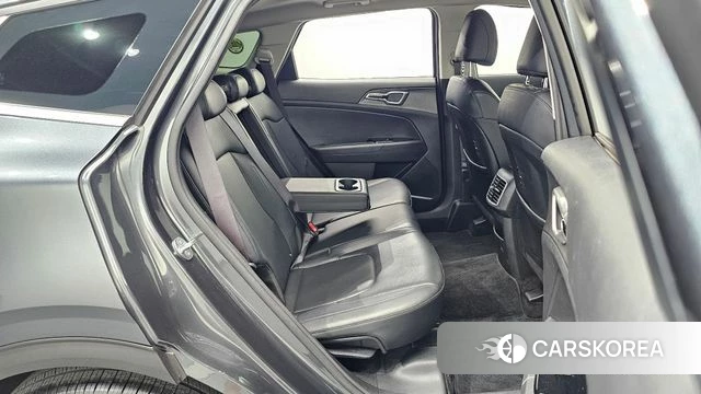 Kia Sportage 5th Generation 2023 Серый из Кореи, фото 2