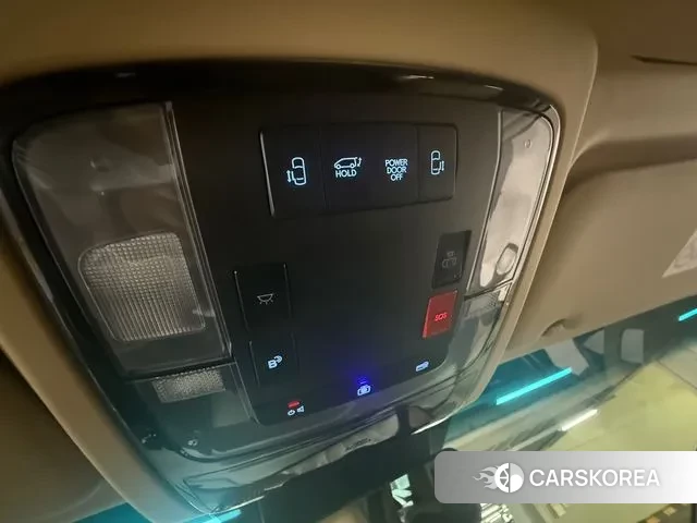 Hyundai Staria 2023 Белый из Кореи, фото 2