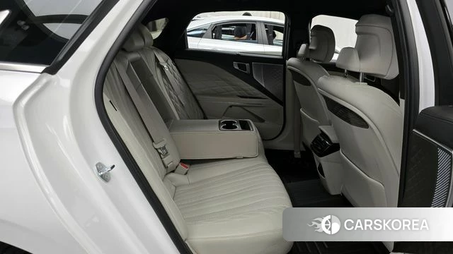 Kia K8 2023 Белый из Кореи, фото 2