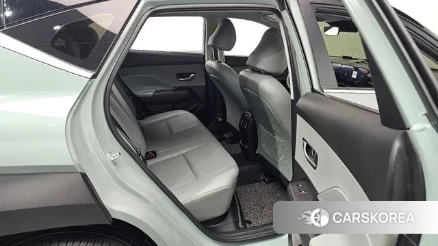 Hyundai Kona (SX2) 2024 Светло-зеленый из Кореи, фото 2