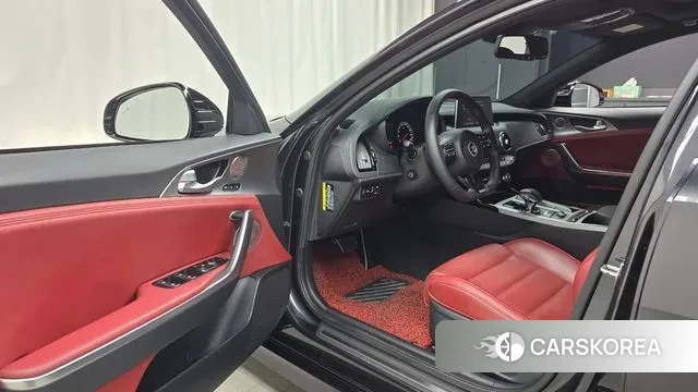 Kia Stinger 2020 Серый из Кореи, фото 2