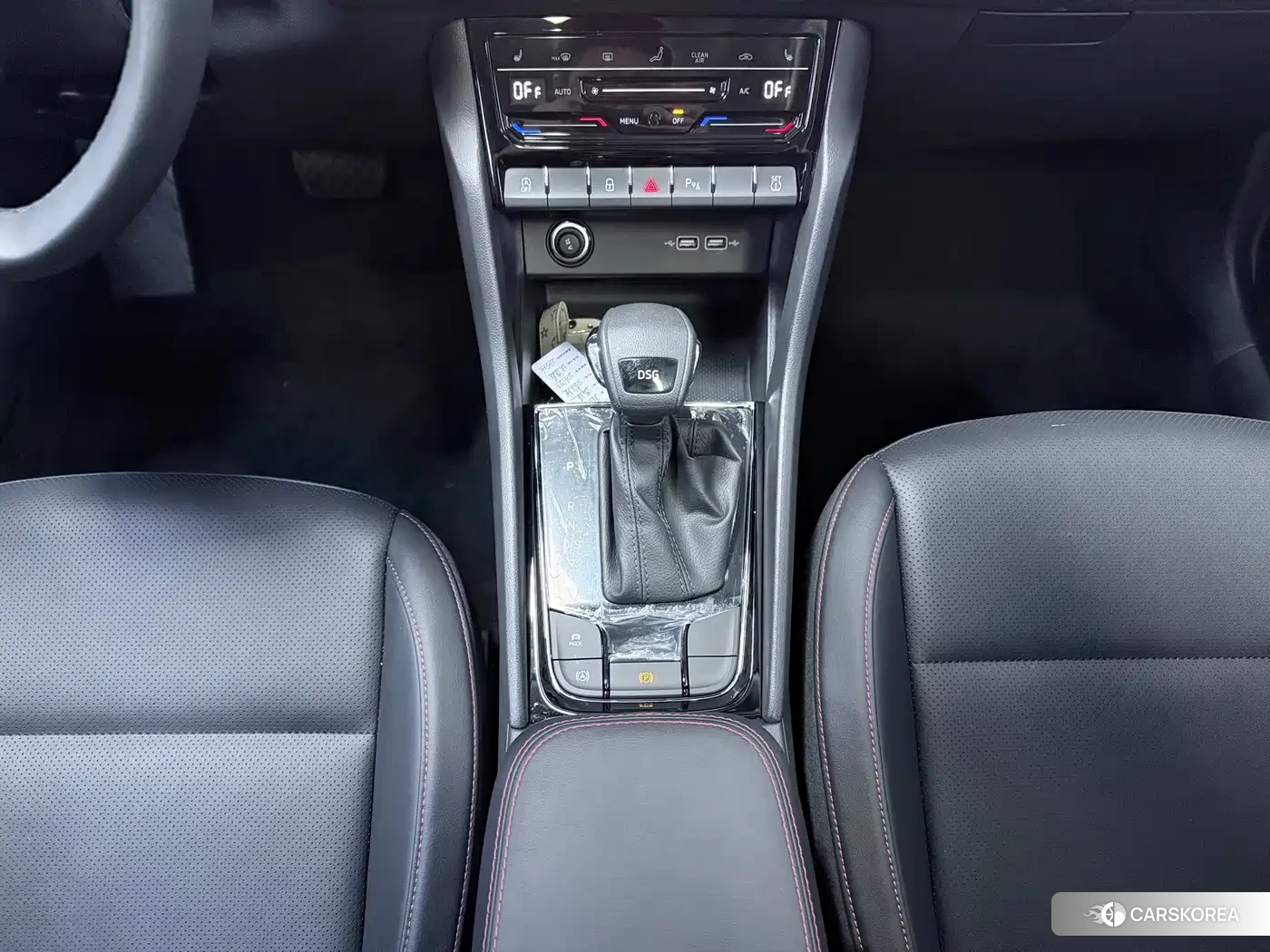 Skoda Krok 2024 Белый из Китая, фото 2