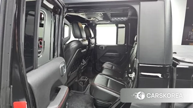 Jeep Gladiator (JT) 2022 Черный из Кореи, фото 2