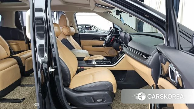 Kia Carnival 4th generation 2021 Черный из Кореи, фото 2