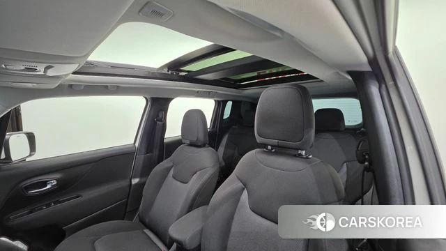 Jeep Renegade id 4593289 из Кореи 2