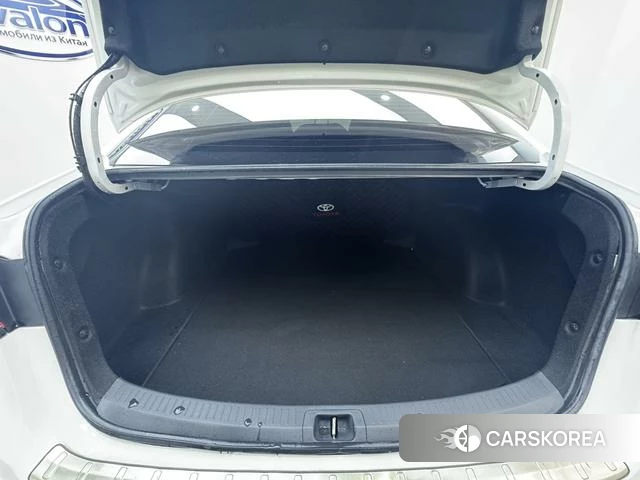 Toyota Corolla 2022 Белый из Китая, фото 2