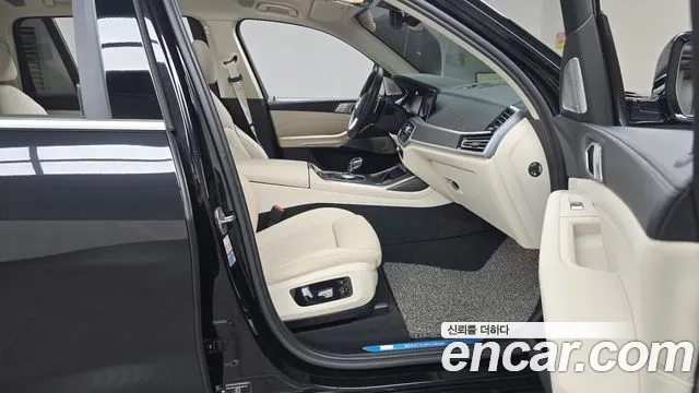 BMW X7 (G07) 2021 Черный из Кореи, фото 2