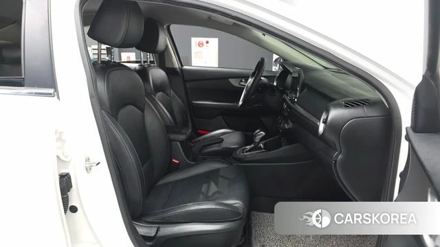 Kia Come New K3 2018 Белый из Кореи, фото 2