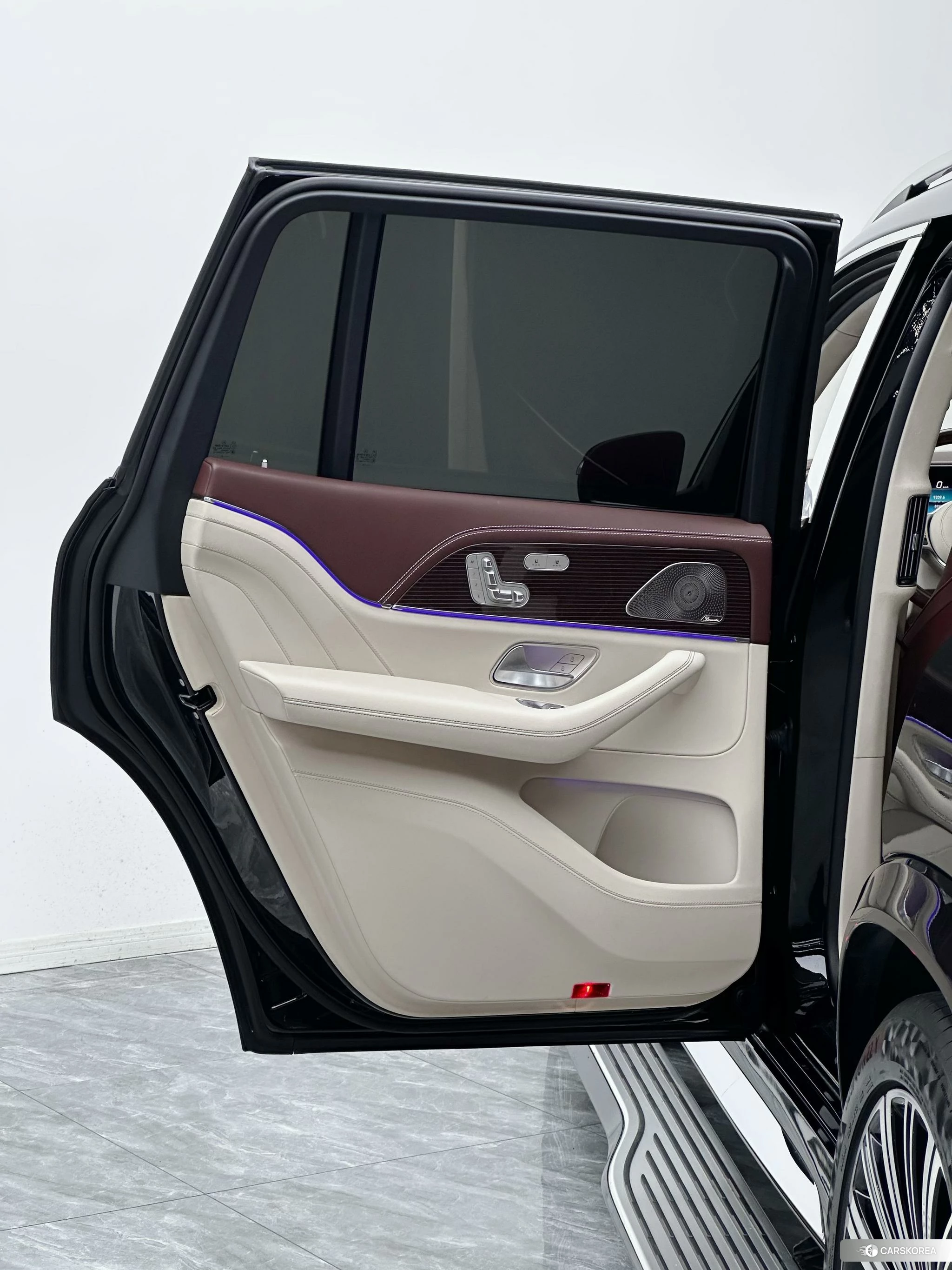 Mercedes-Benz Maybach GLS 2022 Черный из Китая, фото 2