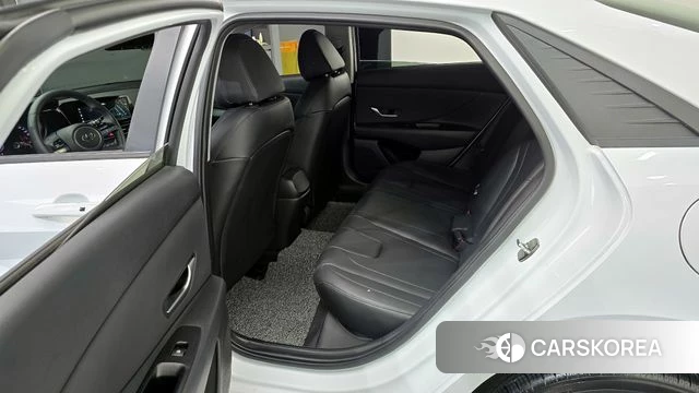 Hyundai Avante (CN7) 2022 Белый из Кореи, фото 2