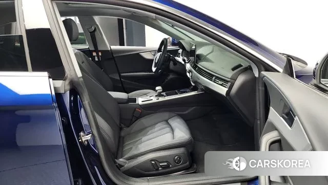 Audi A5 (F5) 2023 Синий из Кореи, фото 2