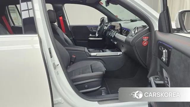 Mercedes-Benz GLB-Class X247 2025 Белый из Кореи, фото 2