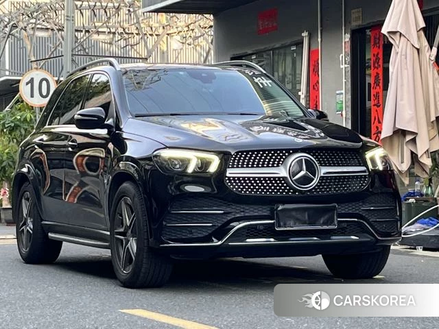 Mercedes-Benz GLE (import) 2021 Черный из Китая, фото 2