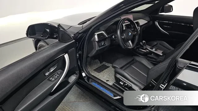 BMW 3 Series GT (F34) 2020 Черный из Кореи, фото 2