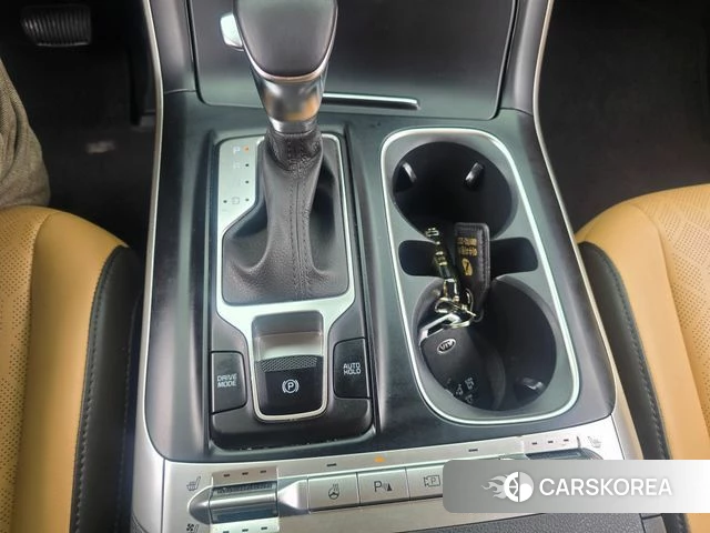 Kia Carnival 4th generation 2020 Белый из Кореи, фото 2