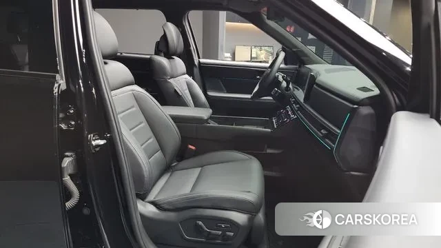 Hyundai Santa Fe (MX5) 2024 Черный из Кореи, фото 2