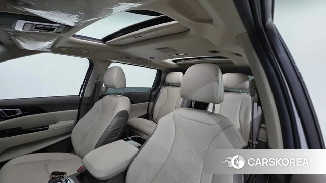 Kia Carnival 4th generation 2023 Белый из Кореи, фото 2