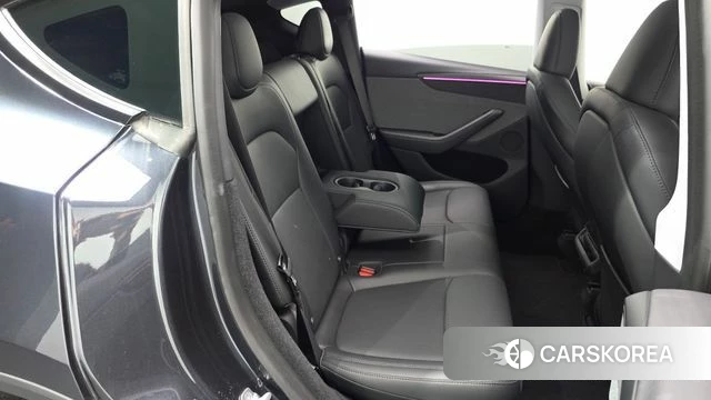 Tesla Model Y 2025 Серый из Кореи, фото 2