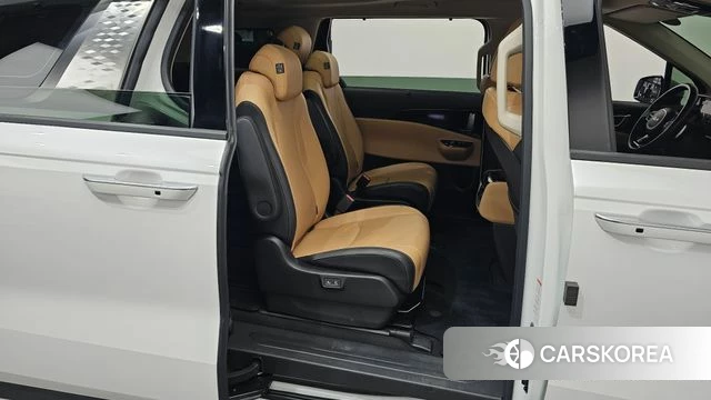 Kia Carnival 4th generation 2022 Белый из Кореи, фото 2