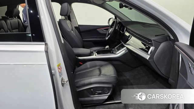 Audi Q7 (4M) 2022 Белый из Кореи, фото 2