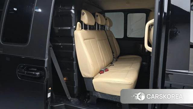 Hyundai Staria 2022 Черный из Кореи, фото 2