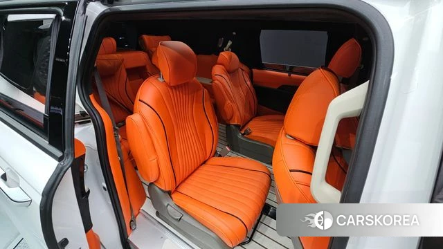 Kia The New Carnival 4th Generation 2025 Белый из Кореи, фото 2