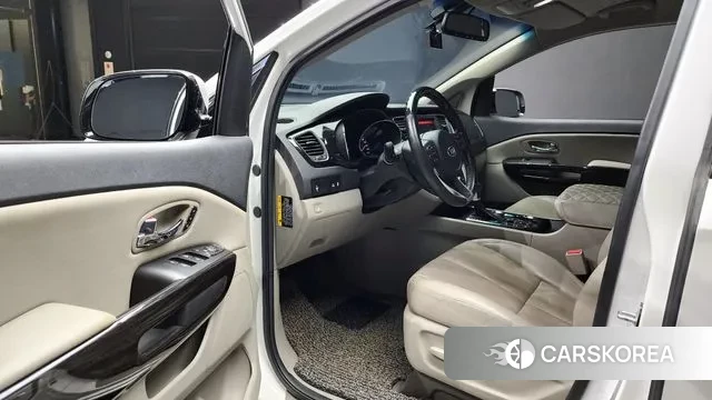 Kia The New Carnival 2019 Белый из Кореи, фото 2