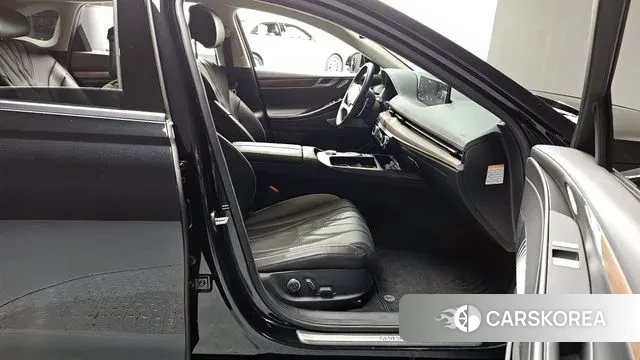 Genesis Electrified G80 (RG3) 2022 Черный из Кореи, фото 2